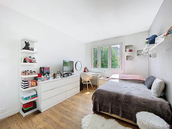 Appartement 4 pièces de 91.93 m² - Saint-Germain-en-Laye