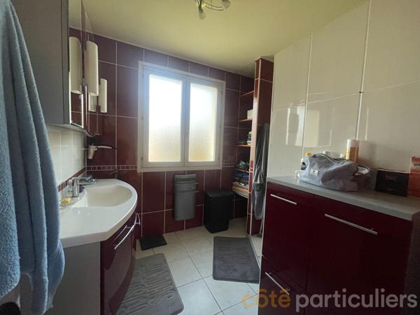 Vente Maison109 m² - 4 Pièces - CHATEAUNEUF SUR CHER (18190)