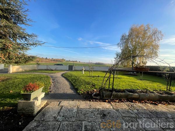 Vente Maison109 m² - 4 Pièces - CHATEAUNEUF SUR CHER (18190)