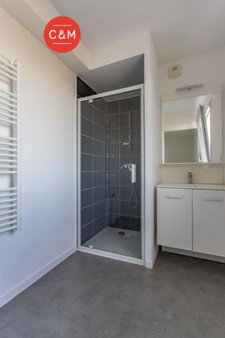 44400 REZE REZE LA CARREE - Appartement 2 pièces 45 m²