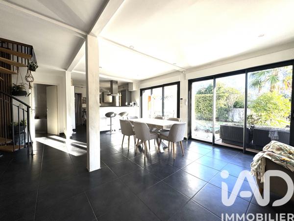 Maison à vendre 6 pièces 153 m² Lattes