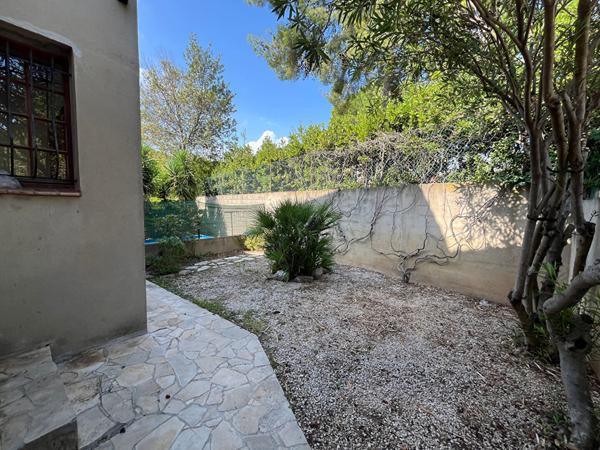 Villa 7 pièce(s) 145 m2 avec garage 34110 FRONTIGNAN