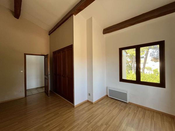 Villa 7 pièce(s) 145 m2 avec garage 34110 FRONTIGNAN