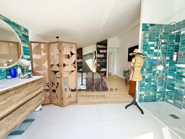 Appartement 4 pièces - 122 m² Bien prestige