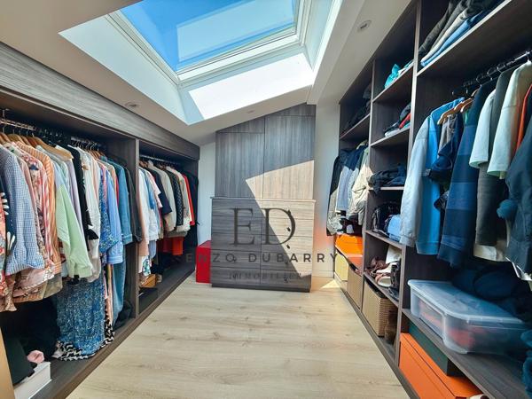 Appartement 4 pièces - 122 m² Bien prestige