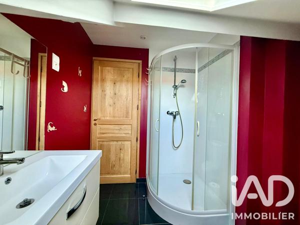 Maison à vendre 7 pièces 170 m² La Ville-du-Bois