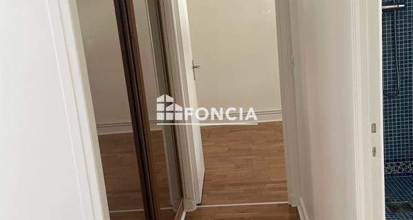 Location Appartement 2 pièces 46.42 m² - Sainte-geneviève-des-bois 91700