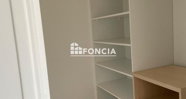 Location Appartement 2 pièces 46.42 m² - Sainte-geneviève-des-bois 91700