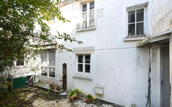 Maison à vendre    6 pièces •  Ars-en-Ré