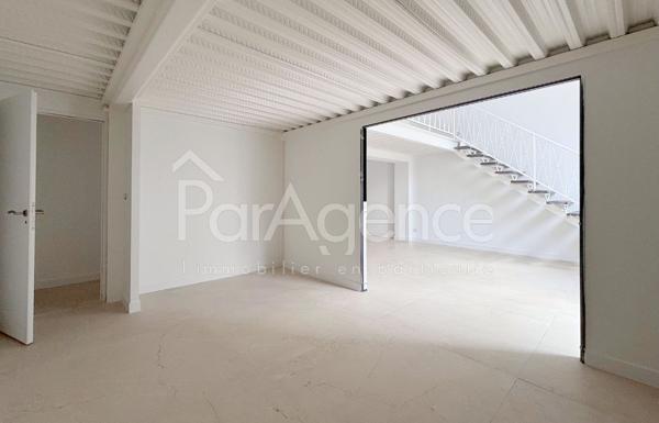 Appartement d'exception type loft avec jardin privatif Roy