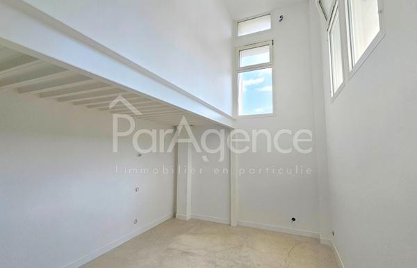 Appartement d'exception type loft avec jardin privatif Roy