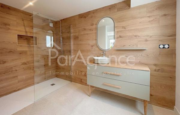 Appartement d'exception type loft avec jardin privatif Roy