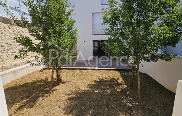 Appartement d'exception type loft avec jardin privatif Roy