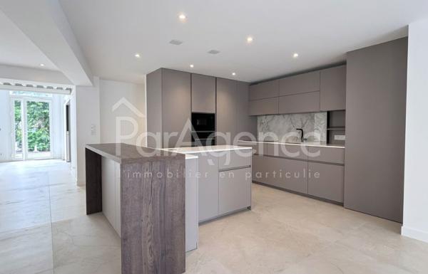 Appartement d'exception type loft avec jardin privatif Roy