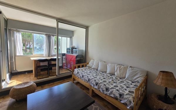 Appartement à vendre    2 pièces • 26,07 m2 Saint-Cyprien