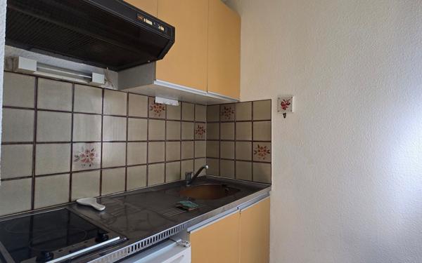 Appartement à vendre    2 pièces • 26,07 m2 Saint-Cyprien