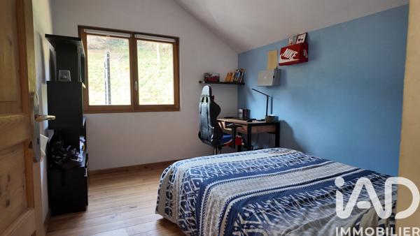 Maison à vendre 4 pièces 123 m² Saint-Jeoire-Prieuré