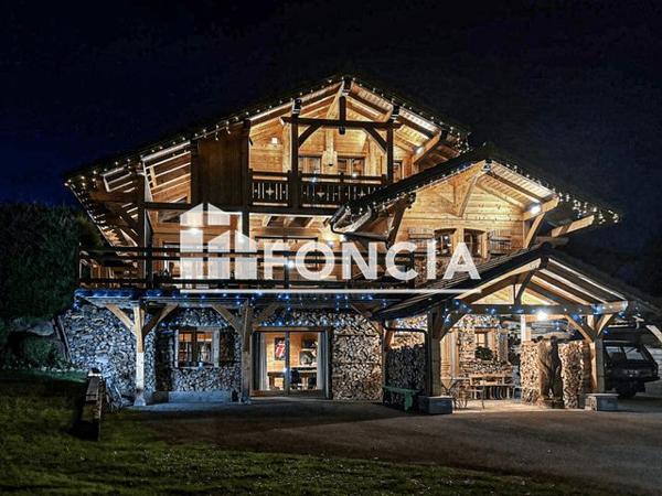 À vendre Maison 7 pièces 240 m² - Larringes 74500