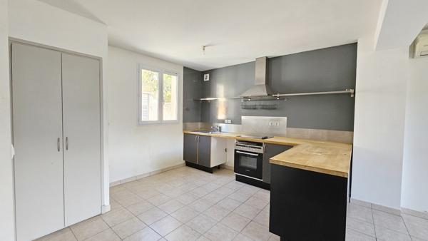 Montferrat (83131) Appartement T4 récent