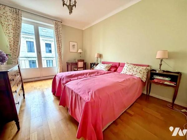 BEL APPARTEMENT T6 - NANTES St-Donatien