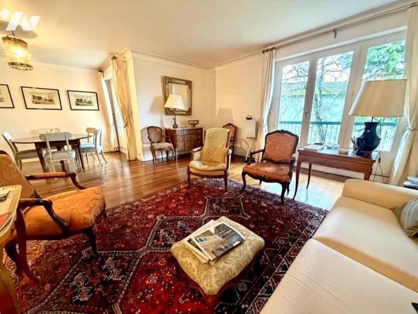 BEL APPARTEMENT T6 - NANTES St-Donatien