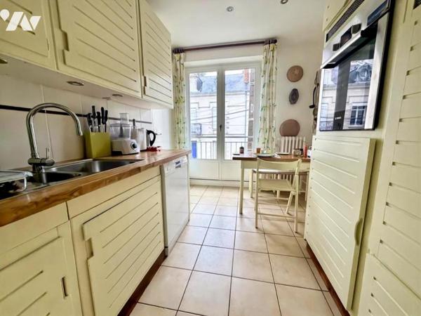 BEL APPARTEMENT T6 - NANTES St-Donatien