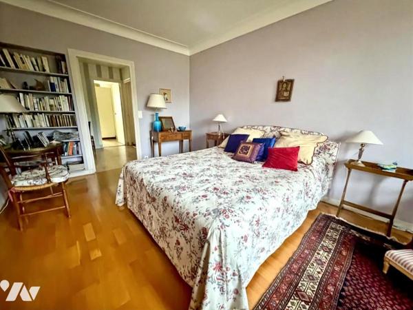 BEL APPARTEMENT T6 - NANTES St-Donatien