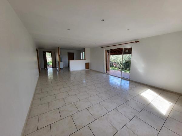 Vente Villa 4 pièces 103 m2 à Le Luc