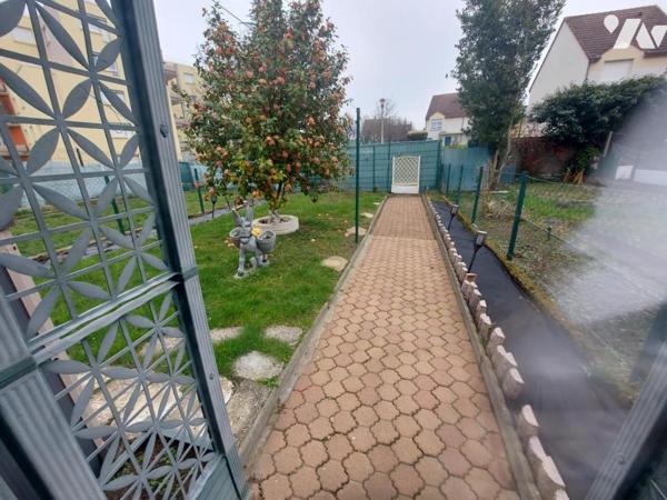 VAUGUYON - Maison de type 5