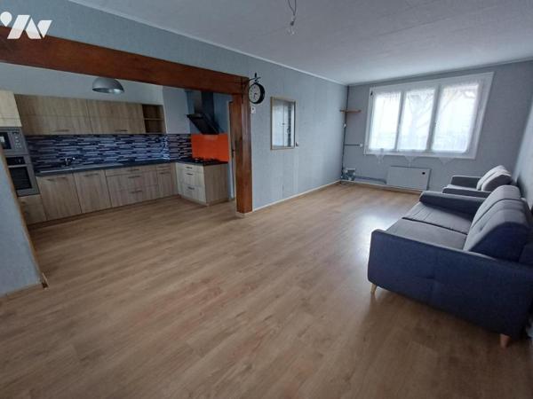 VAUGUYON - Maison de type 5