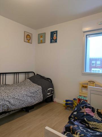 Dernier étage avec une grande terrasse