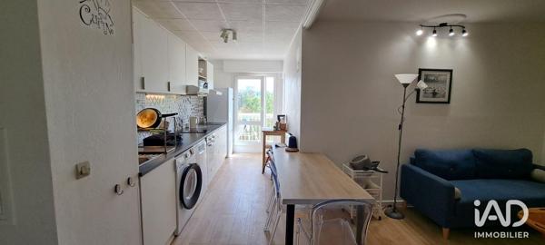 Location studio 9 m² Cergy