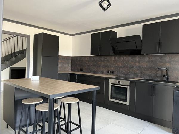 Maison à vendre 289 900 € Boutiers-Saint-Trojan 7 p 232 m² DPE C