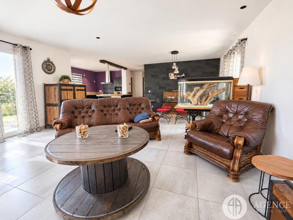 PROPRIÉTÉ RARE – 2 LOGEMENTS INDÉPENDANTS – VILLA 120 M² + HABITATION 42 M² – TERRAIN 1 767 M²**