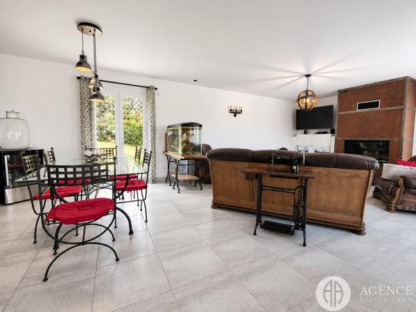 PROPRIÉTÉ RARE – 2 LOGEMENTS INDÉPENDANTS – VILLA 120 M² + HABITATION 42 M² – TERRAIN 1 767 M²**