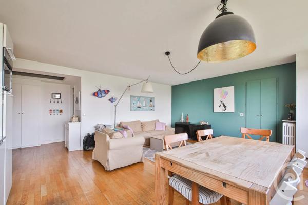 Appartement F4 à vendre  4 pièces - 94,49 m 2   PARIS  - 75014