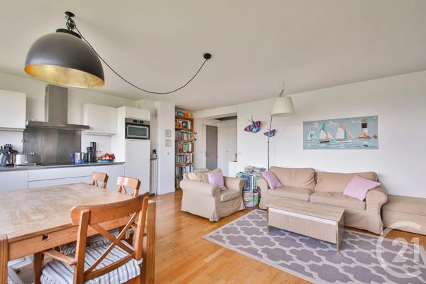 Appartement F4 à vendre  4 pièces - 94,49 m 2   PARIS  - 75014