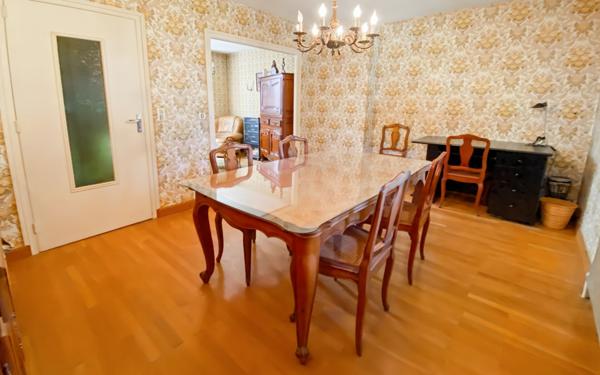 Maison à vendre    5 pièces •  Agen