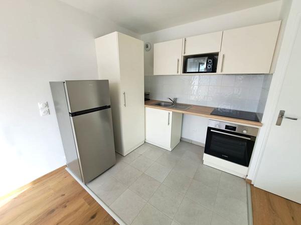 Appartement Chevry Cossigny 2 pièces 52 m2