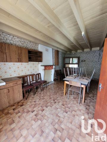 Maison rustique 4 pièces de 64 m² à Évran (22630)