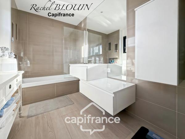 Janzé, Maison contemporaine Type 7 de 160 m2 terrain de 625 m2 + double Garage