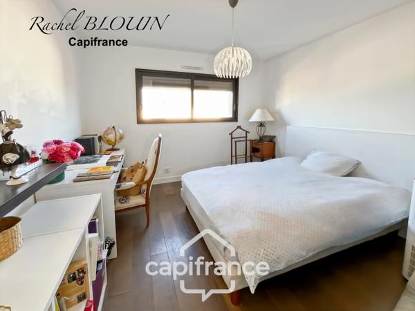 Janzé, Maison contemporaine Type 7 de 160 m2 terrain de 625 m2 + double Garage