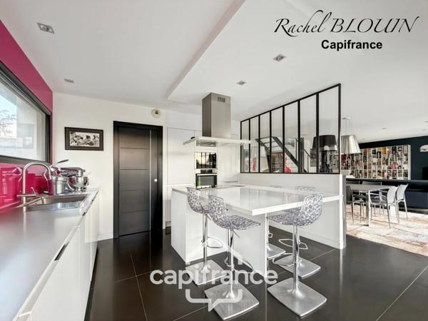 Janzé, Maison contemporaine Type 7 de 160 m2 terrain de 625 m2 + double Garage