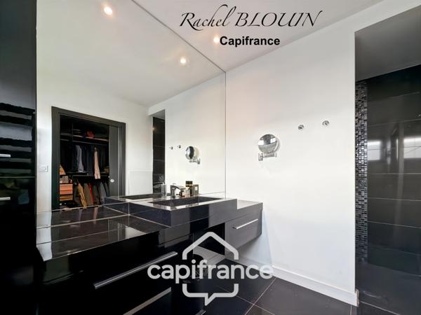 Janzé, Maison contemporaine Type 7 de 160 m2 terrain de 625 m2 + double Garage