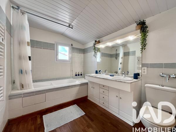 Maison à vendre 6 pièces 120 m² Noirmoutier-en-l'Île