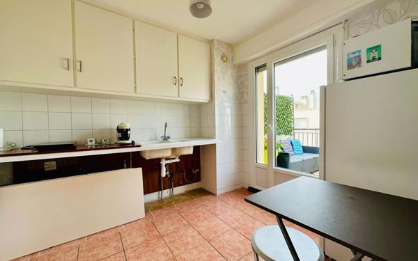 Appartement à vendre    1 pièce •  Nice