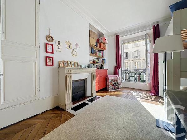 Appartement F4 à vendre  4 pièces - 73,48 m 2   VERSAILLES  - 78