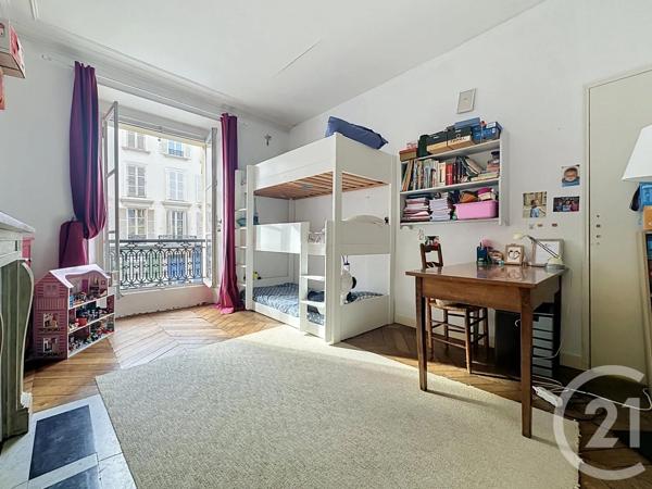 Appartement F4 à vendre  4 pièces - 73,48 m 2   VERSAILLES  - 78