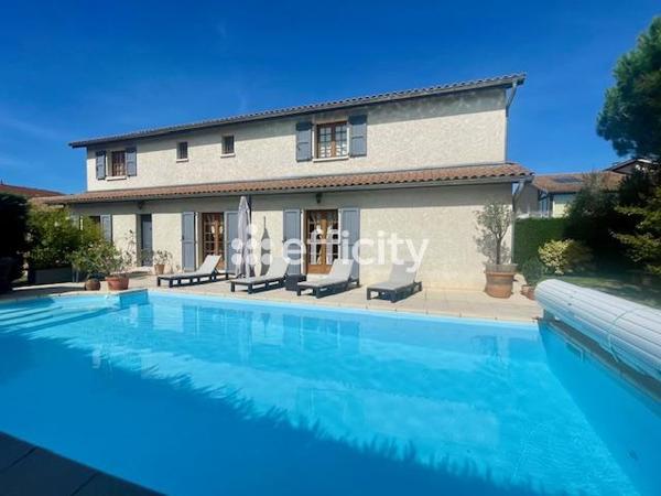 Maison 5 pièces - 139 m² Exclusivité efficity