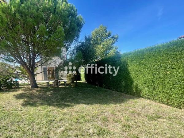 Maison 5 pièces - 139 m² Exclusivité efficity